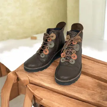 도나미스 Dona Miss 하이컷 레이스업 부츠 장식 E4