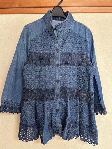 다크 블루 데님 얇은 소재 자켓 레이스 포함