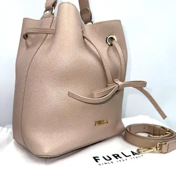 새상품급 FURLA 훌라 코스탄자 2WAY 가죽 복조리 백 베이지