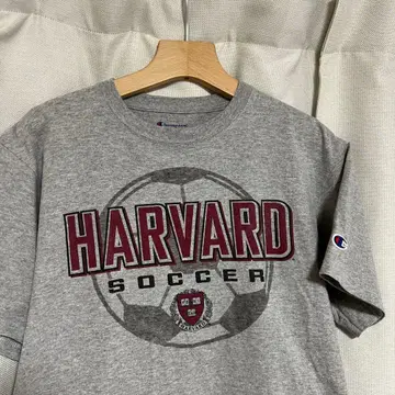 하버드 대학교 칼리지 축구 자수 로고 US 구제 의류 T셔츠