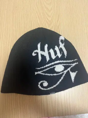 Huf 로고 블랙 니트 모자