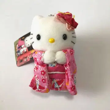 교토 한정판 헬로키티 기모노 스트랩