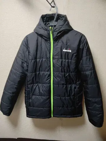 diadora 후드 부착 패딩 자켓 블랙 XL