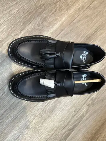 닥터마틴 태슬 로퍼 42 27cm