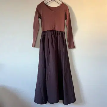 NOSTALGIA 노스탤지어 앞뒤 2WAY 샤리 니트 도킹 원피스