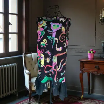 토쿠코 밑단 프릴 애니멀 무늬 튜닉 미니 원피스