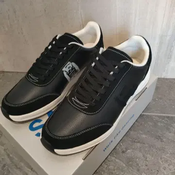 sangacio 뉴 스니커즈