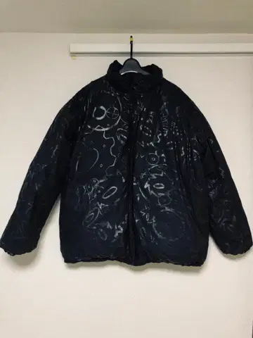 FUTURA LABORATORIES 다운 자켓 퓨추라