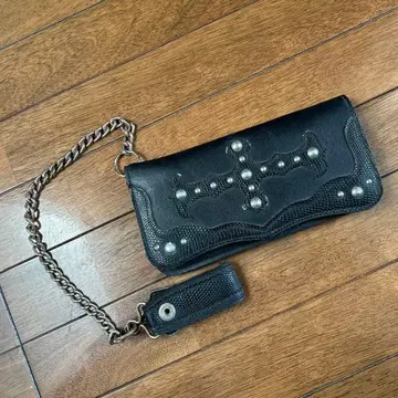블랙 가죽 스터드 장식 지갑 체인
