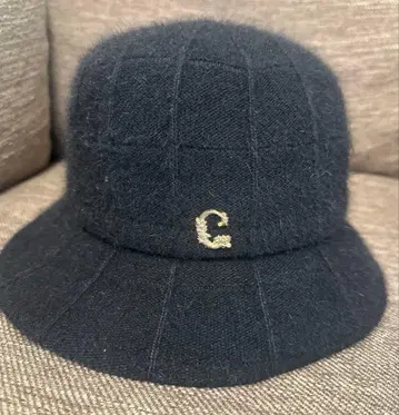 울 블랙 버킷햇 카시라