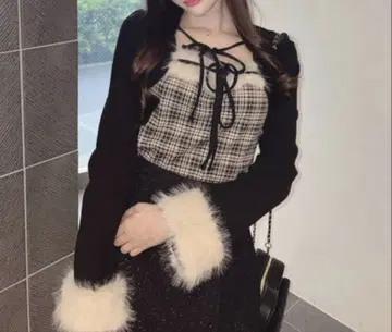 원 웨이 t셔츠 퍼 달린 볼레로풍 상의 베이지 계열