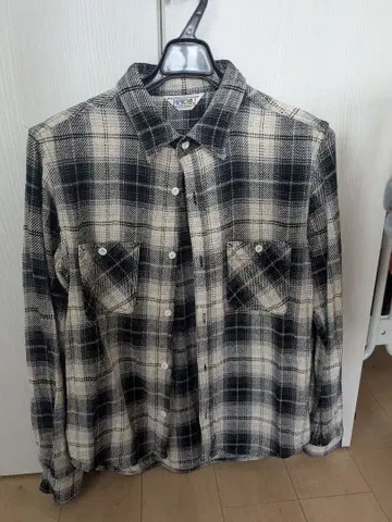 FIVE BROTHER 체크 무늬 플란넬 셔츠 화이트