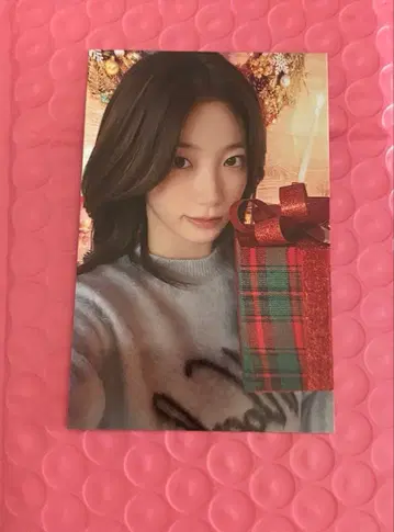 르세라핌 카즈하 사전녹화 트레이딩 카드