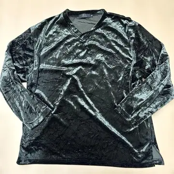 블랙 벨벳 V넥 긴팔 티셔츠 M3002번