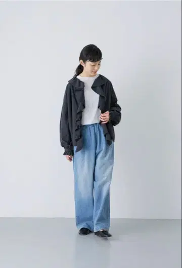 [ 미사용 새상품 ] 카구레 페이드 데님 이지 팬츠