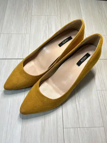 REZOY 머스타드 스웨이드 스틸레토 하이힐 24.5cm