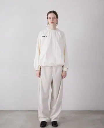 LA PEAU DE GEM cutworkcorduroypants