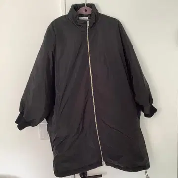 BEARDSLEY 블랙 점퍼