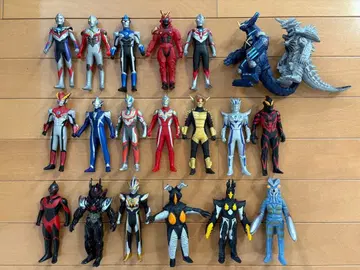 울트라맨 액션 피규어 세트