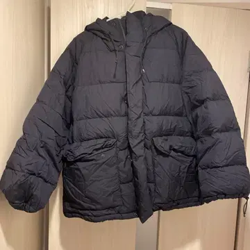 Gymphlex 블랙 다운 자켓