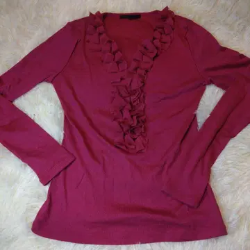 새상품급 ANAYI 프릴 달린 V넥 상의 38 빨간색