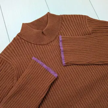 디스코트 니트 쫄깃 리브 파이핑 하이넥 터틀