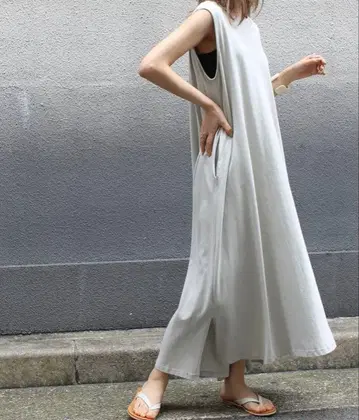 CANAL JEAN 캐널진 슬리브리스 원피스