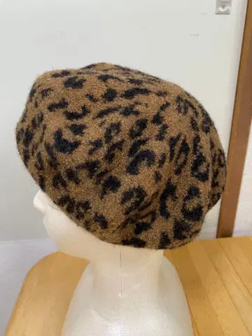 CA4LA 레오파드 무늬 베레모