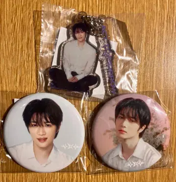 TXT ACT:TOMORROW 캔뱃지 아크링 키링 세트 범규