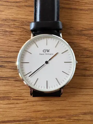 [일본 정품] 다니엘 웰링턴 손목시계 40mm