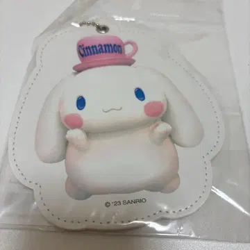 시나모롤 패스 케이스