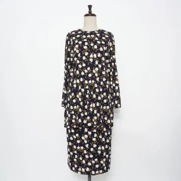 맥다비드 꽃무늬 셋업 실크 스커트 블라우스 블랙 L*LD392