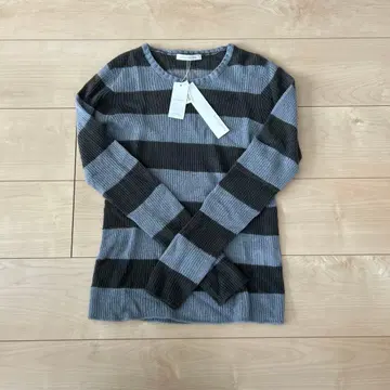 투모로우랜드 갤러리 비 캐시미어