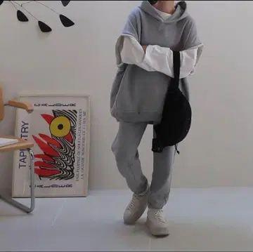 argue 스웨트 팬츠 그레이