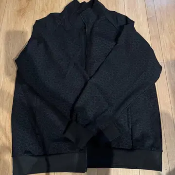 각킨 블랙 저지 M 사이즈