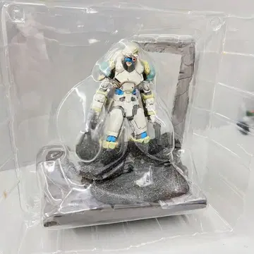 코지마 프로덕션 홍안 기갑병 스타츄