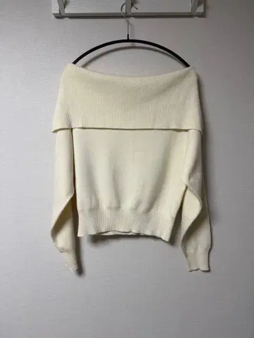 [ 새상품급 ] FRAY I.D 아이보리 니트