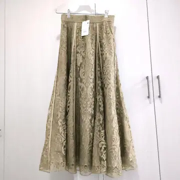 [택 포함 새상품] 14만 ebure 리버 레이스 38 플레어 스커트