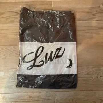 LUZ 루스 후드 부착 나일론 자켓