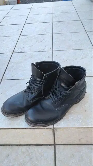 9014 레드윙 벡맨 블랙