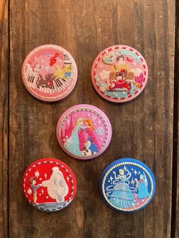 디즈니 자수 캔뱃지 5종 세트