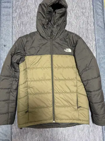 The North Face 다운 자켓 후드 부착 리버서블