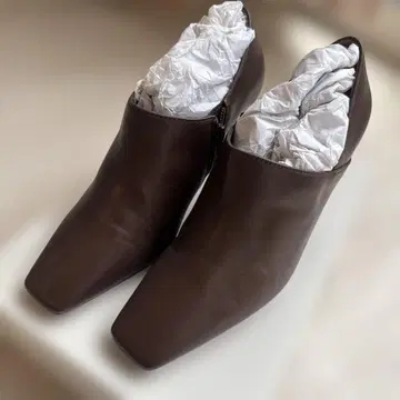 RANDA 브라운 부티