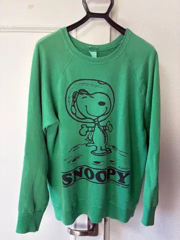 SNOOPY 아스트로노츠 빈티지 맨투맨