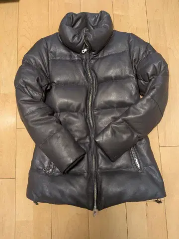 AVIREX 가죽 다운 자켓 스탠드 카라 블랙