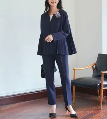 루일 에 부티크 사이드 플리츠 자켓 테이퍼드 팬츠 셋업