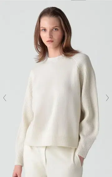 Theory Luxe 화이트 니트 스웨터