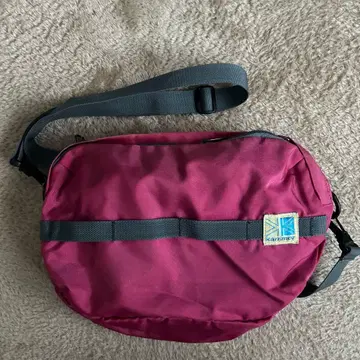 Karrimor 와인 레드 숄더백