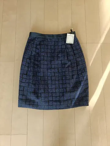 언타이틀 Untitled 스커트 타이트 스커트 네이비 NAVY