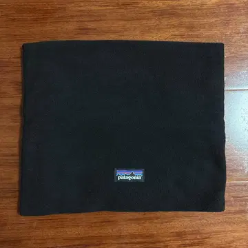 파타고니아 넥워머 플리스 블랙